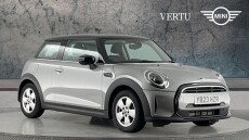 MINI Hatchback 1.5 Cooper Classic 3dr Auto Petrol Hatchback